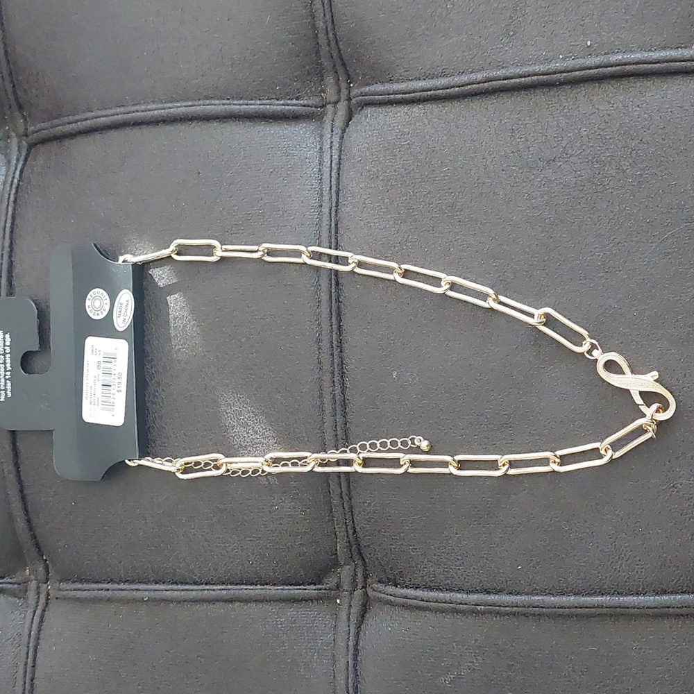 New Ashley Stewart gold chain necklace - Picture 4 of 4